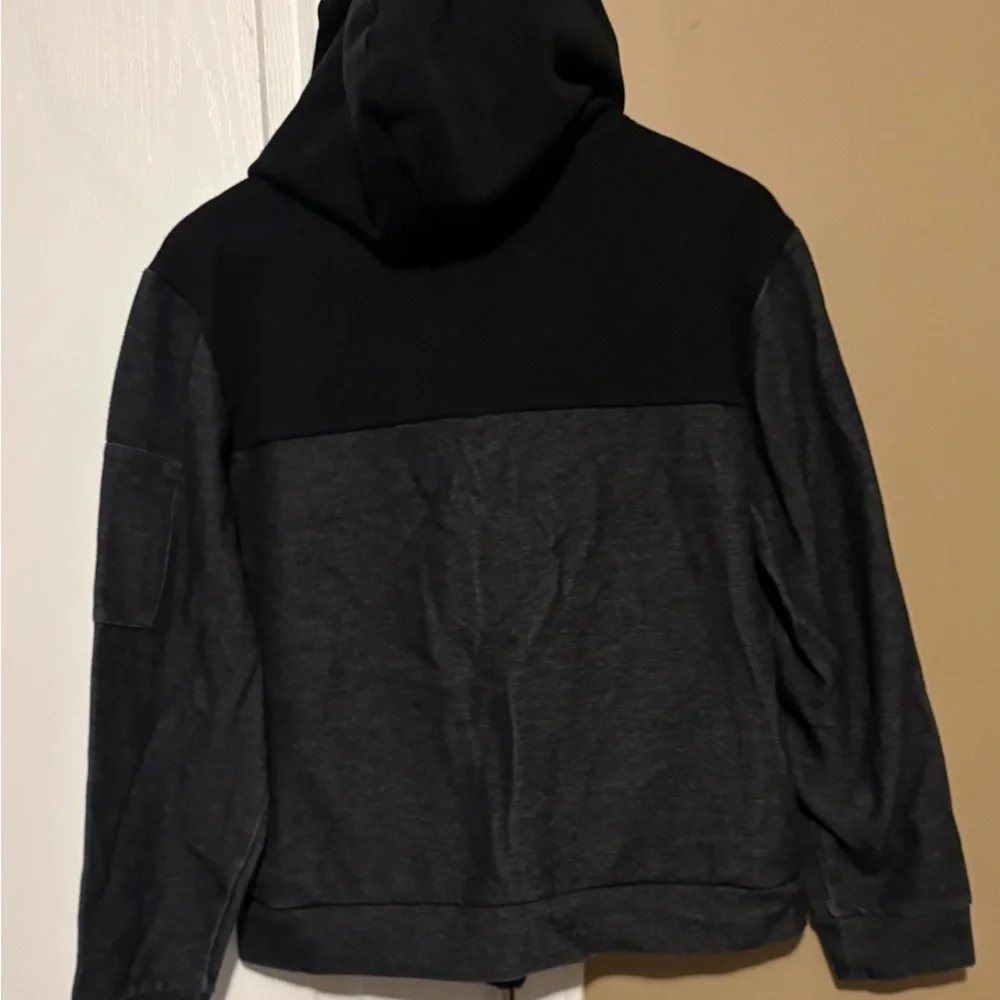 GUESS Men's Charcoal and Black Hoodie Jacket